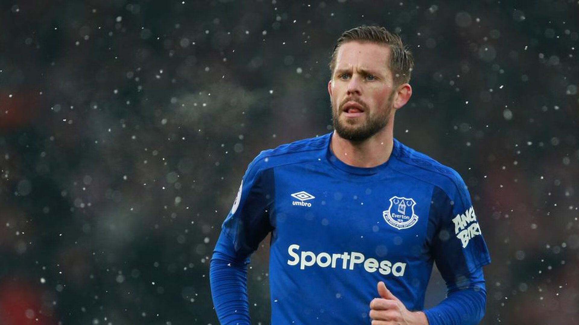 圣吉卢瓦联队主教练波科尼奥利带领球队重返巅峰。